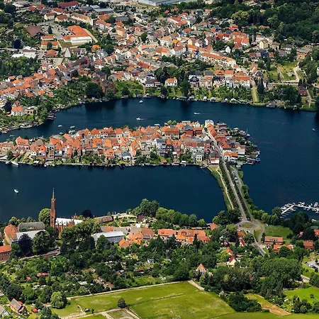 Inselpirat - 5-sterne Direkt Am * Malchow (Mecklenburg-Vorpommern)